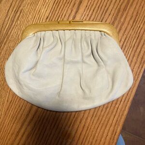 VTG Women’s Made In Italy Reghi Purse Bakelite Clasp Small Clutch White Leather